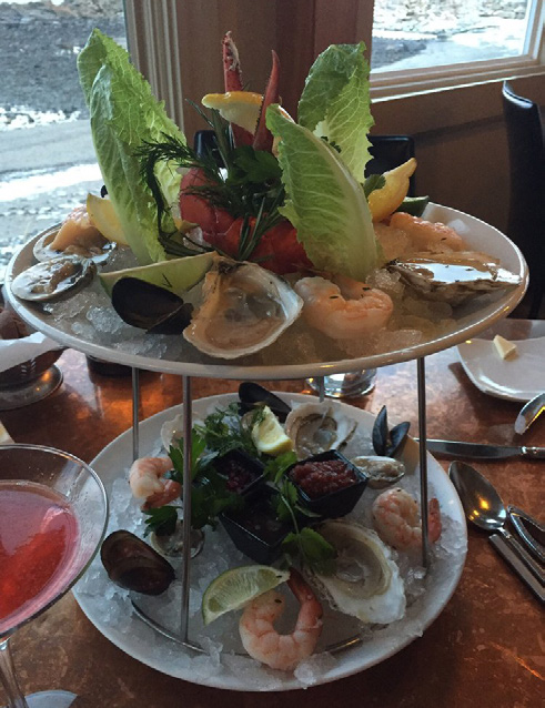 appetizers on 2-tier plates